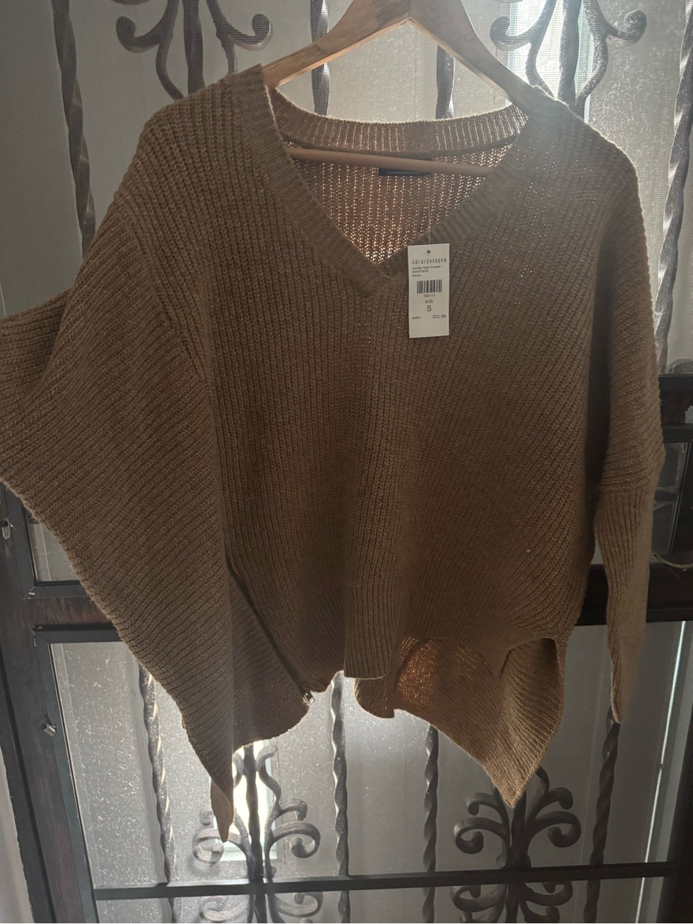 Fashion Nova Women's V-Neck Ribbed Sweater - Brown